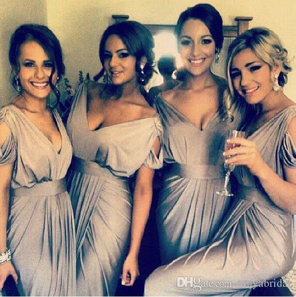 Light Gray Bridesmaid Dresses V Neck Cap Sleeves New Style 2017 Pleat Maid of Honor Dress Long Party Gowns
Light Gray Bridesmaid Dresses V Neck Cap Sleeves New Style 2017 Pleat Maid of Honor Dress Long Party Gowns