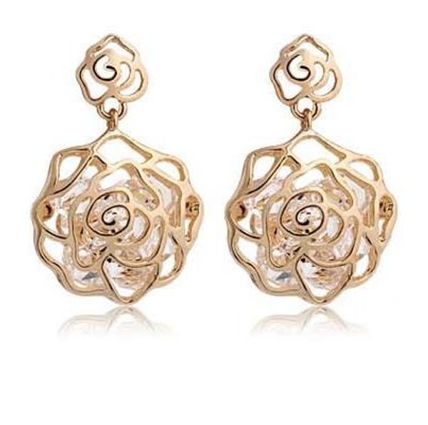 hollowing out earring with gold and silver rose, noble delicate and beautiful, and high quality
hollowing out earring with gold and silver rose, noble delicate and beautiful, and high quality