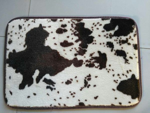 2018 new cowhide rugs 100% natural color genuine cow leather mat cowhides fur carpet rug
2018 new cowhide rugs 100% natural color genuine cow leather mat cowhides fur carpet rug