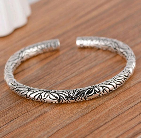 10pcs vintage rings and cuff bangle bracelet retro carving x diamond pattern buddha couple jewelry ing, Silver
10pcs vintage rings and cuff bangle bracelet retro carving x diamond pattern buddha couple jewelry ing, Silver
