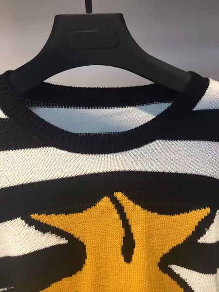 2021 sweater brand snoopy casual fashion new bird cotton autumn cartoon pullover mens women sweaters stripes wqemg, Black
2021 sweater brand snoopy casual fashion new bird cotton autumn cartoon pullover mens women sweaters stripes wqemg, Black