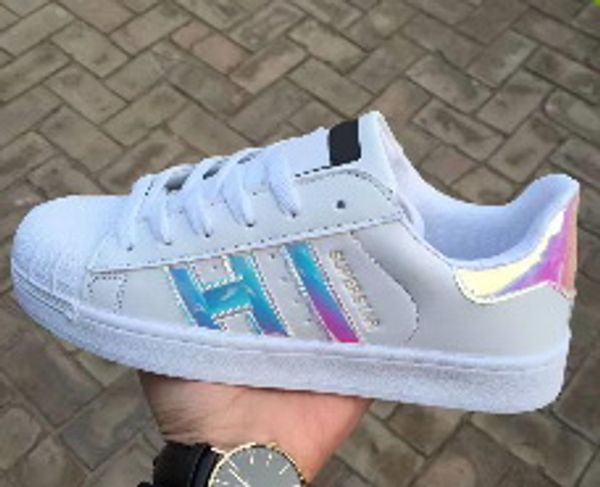 2017 spring and autumn fashion men women original superstar super shoes golden size 36-44 skateboarding shoes flat shoes h001, Black
2017 spring and autumn fashion men women original superstar super shoes golden size 36-44 skateboarding shoes flat shoes h001, Black
