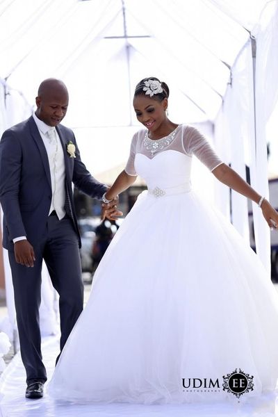wedding bridal dress with sleeves sheer neck crystal custom plus size ball gown wedding dresses 2016 vestidos de novia floor length, White
wedding bridal dress with sleeves sheer neck crystal custom plus size ball gown wedding dresses 2016 vestidos de novia floor length, White