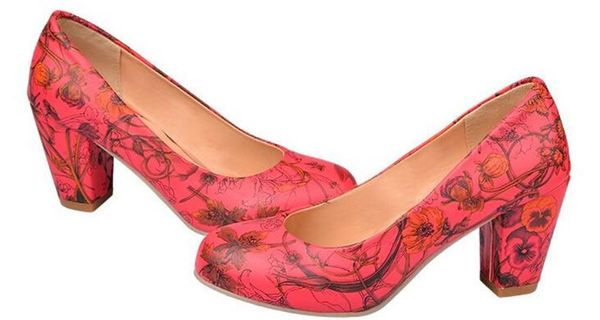 2015 new women square heel pumps printing shoes brand slip on high heels princess shoes zapatos mujer big size, Black
2015 new women square heel pumps printing shoes brand slip on high heels princess shoes zapatos mujer big size, Black