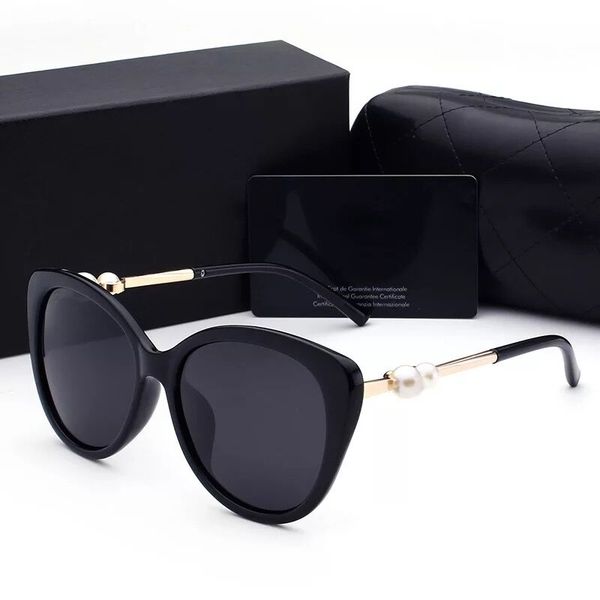 2018 woman ungla e lady luxury de igner with box logo uv400 polarizing fa hion ungla e for women pearl frame ungla e, White;black
2018 woman ungla e lady luxury de igner with box logo uv400 polarizing fa hion ungla e for women pearl frame ungla e, White;black