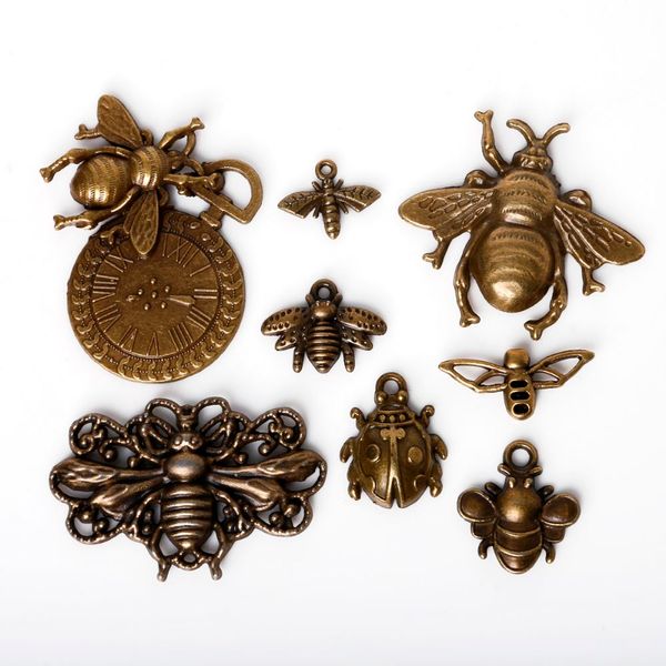 new wholesale 46pcs/lot mixed tibetan zinc alloy bees charms antique bronze plated pendants for diy jewelry findings jewelry, Bronze;silver
new wholesale 46pcs/lot mixed tibetan zinc alloy bees charms antique bronze plated pendants for diy jewelry findings jewelry, Bronze;silver