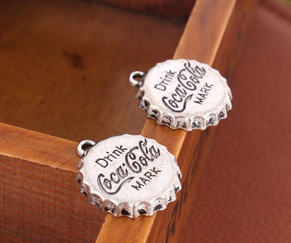 100pcs 18*18mm antique silver zinc alloy bottle cap charms jewerly charms pendants necklace 2016, Bronze;silver
100pcs 18*18mm antique silver zinc alloy bottle cap charms jewerly charms pendants necklace 2016, Bronze;silver