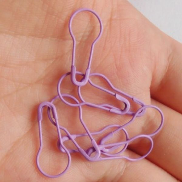 1000 pcs coilless safety pin in pear shape good for jewelry making, stitch maker, hang tags, Silver
1000 pcs coilless safety pin in pear shape good for jewelry making, stitch maker, hang tags, Silver