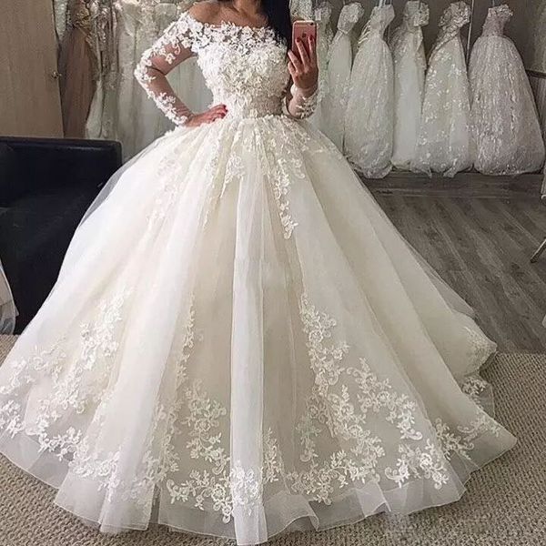 elegant long sleeve wedding dresses 2017 white puffy tulle off shoulder applique vintage bridal dress custom made plus size wedding gowns
elegant long sleeve wedding dresses 2017 white puffy tulle off shoulder applique vintage bridal dress custom made plus size wedding gowns