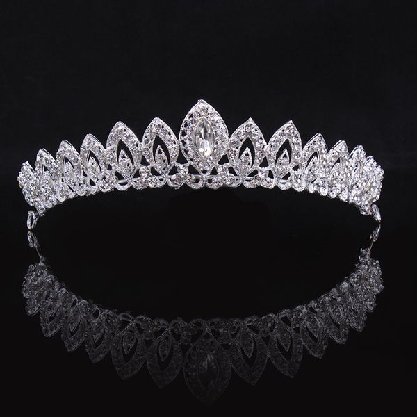 fantastic wedding hair bridal tiaras clear crystal rhinestones crowns handmade silver headband party brides accessories fine jewelry white, Slivery;golden
fantastic wedding hair bridal tiaras clear crystal rhinestones crowns handmade silver headband party brides accessories fine jewelry white, Slivery;golden