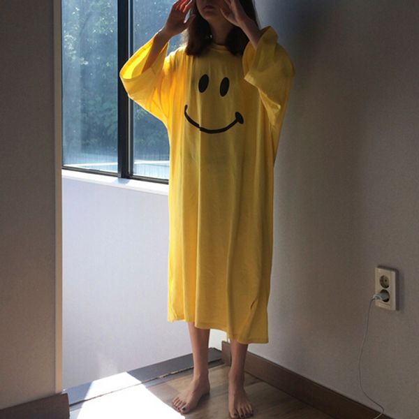 wholesale-cute face short sleeve split loose big yards long section round neck pajamas female students, Black;red
wholesale-cute face short sleeve split loose big yards long section round neck pajamas female students, Black;red