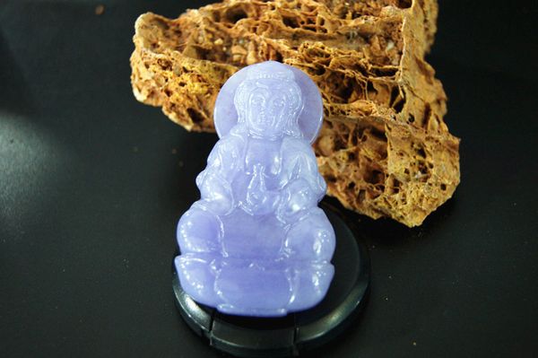 violet emerald handmade carving of a clean bottle guanyin bodhisattva (amulet) necklace pendant, Silver
violet emerald handmade carving of a clean bottle guanyin bodhisattva (amulet) necklace pendant, Silver