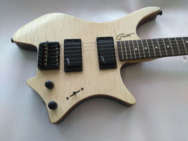 Custom Strandberg Boden OS 6 String Natural Quilt Maple Top Безглавая электрическая гитара KD Patent Tremolo Bridge Black
Custom Strandberg Boden OS 6 String Natural Quilt Maple Top Безглавая электрическая гитара KD Patent Tremolo Bridge Black