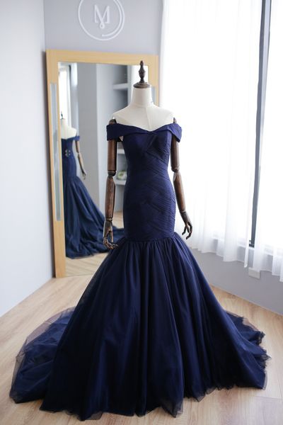 fashion off shoulder navy evening prom dress mermaid tulle short sleeves sweep train pageant formal gowns custom, Black;red
fashion off shoulder navy evening prom dress mermaid tulle short sleeves sweep train pageant formal gowns custom, Black;red