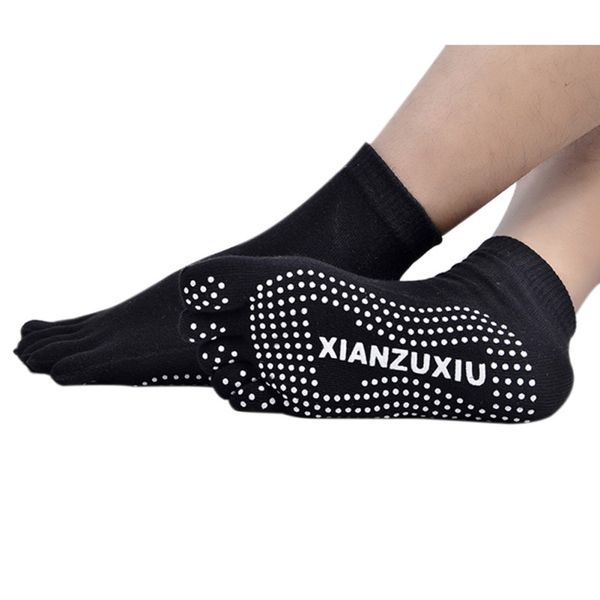 wholesale-mens cotton fashion ventilation slip five toes socks men casual sports soft yoga socks y6, Black
wholesale-mens cotton fashion ventilation slip five toes socks men casual sports soft yoga socks y6, Black
