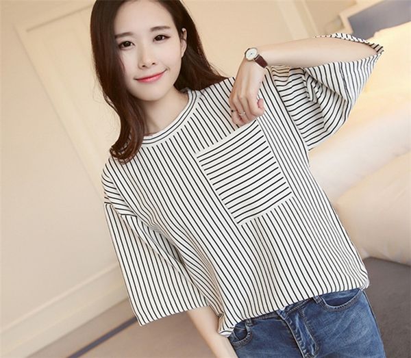 women stripe cardigan loose knitted sweater middle sleeves tunic tees black and white sweater ladies fashion outwear coat female
women stripe cardigan loose knitted sweater middle sleeves tunic tees black and white sweater ladies fashion outwear coat female