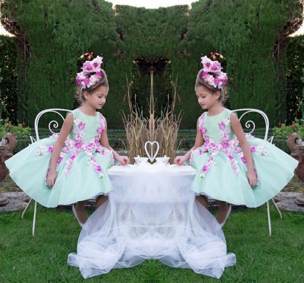 mint flower girls dresses with petal appliques handmade flowers a line girls pageant gowns zipper back lovely kids birthday dress, White;blue
mint flower girls dresses with petal appliques handmade flowers a line girls pageant gowns zipper back lovely kids birthday dress, White;blue