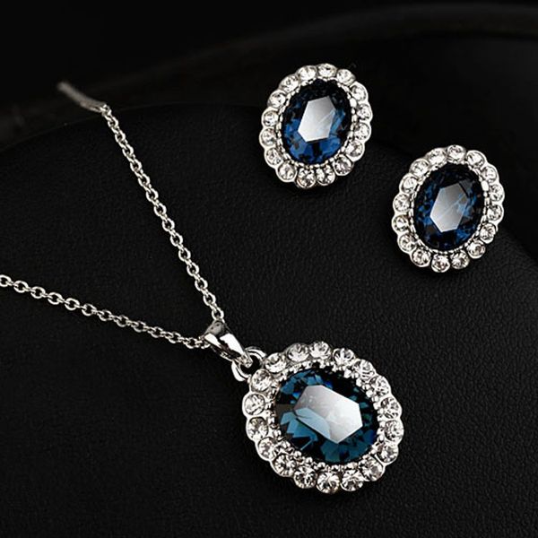 18KGP Alloy High-quality Austrian Blue/Green/Red/Prune Crystals Pendant Necklace & Earring Jewelry Sets Environmental Women's Jewels Gifts
18KGP Alloy High-quality Austrian Blue/Green/Red/Prune Crystals Pendant Necklace & Earring Jewelry Sets Environmental Women's Jewels Gifts