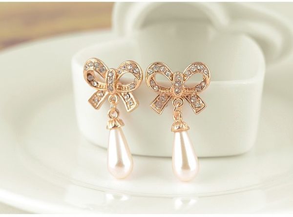 bow pearl earrings wtaer drop jewelry earrings for women crystal pearls bead diamond crystal stud earrings accessories, Golden;silver
bow pearl earrings wtaer drop jewelry earrings for women crystal pearls bead diamond crystal stud earrings accessories, Golden;silver