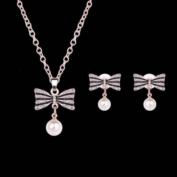 necklace earrings jewelry set elegant fashion women pearl & rhinestone 18k gold plated bowknots party jewelry 2-piece set wholesale js265, Silver
necklace earrings jewelry set elegant fashion women pearl & rhinestone 18k gold plated bowknots party jewelry 2-piece set wholesale js265, Silver