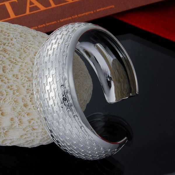 завод прямой оптовой стерлингового серебра 925 браслет браслет гладкая бу грубая сетка мода серебряный браслет, Black
завод прямой оптовой стерлингового серебра 925 браслет браслет гладкая бу грубая сетка мода серебряный браслет, Black