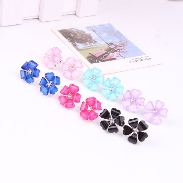 hign quality flower earring in different colors, with little diamond, fashion and simple style, no fade, ing, Golden;silver
hign quality flower earring in different colors, with little diamond, fashion and simple style, no fade, ing, Golden;silver