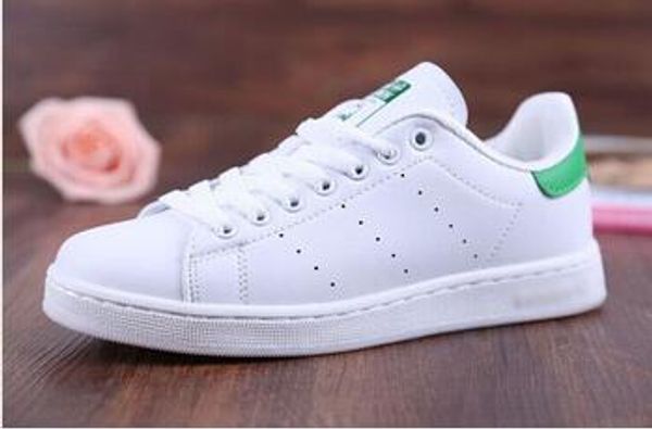 superstar 2019 summer female mens women shoes lovers fashion shoes flat femininos. casual deportivas mujer sapatos zapatillas takmq, Black
superstar 2019 summer female mens women shoes lovers fashion shoes flat femininos. casual deportivas mujer sapatos zapatillas takmq, Black