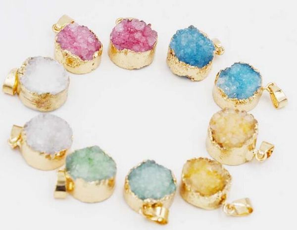 5pcs druzy quartz pendant 16mm in dia, drusy crystal gem stone pendant in white color, gold plated edge druzy crystal pendant, Bronze;silver
5pcs druzy quartz pendant 16mm in dia, drusy crystal gem stone pendant in white color, gold plated edge druzy crystal pendant, Bronze;silver