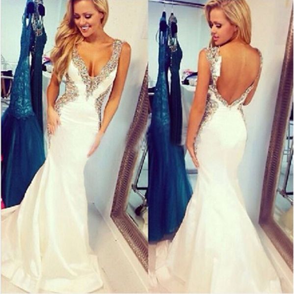 2019 Newest Long V-Neck Wedding Dresses Appliques Mermaid Wedding Gown Romantic Dress Simple Sexy Cute Wedding Dresses for Women Custom Made
2019 Newest Long V-Neck Wedding Dresses Appliques Mermaid Wedding Gown Romantic Dress Simple Sexy Cute Wedding Dresses for Women Custom Made