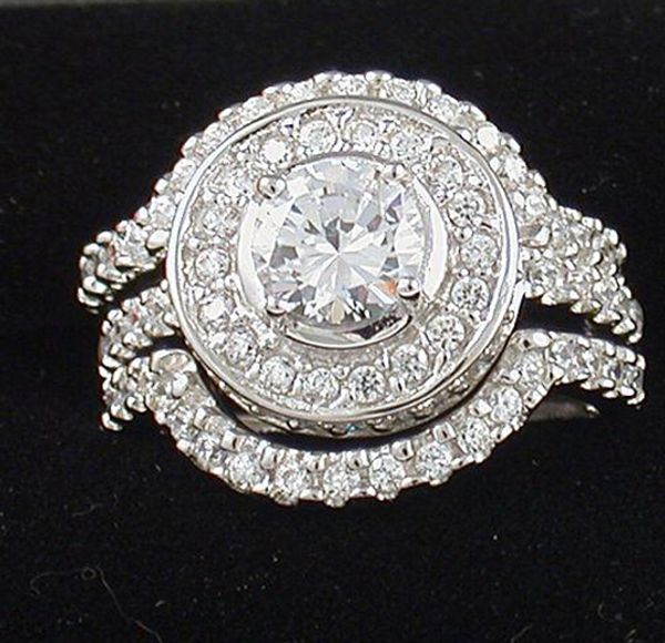 size 5-11 round cut jewelry 2ct sapphire 10kt white gold filled gf simulated diamond wedding engagement 3 in 1band bridal ring lovers gift, Slivery;golden
size 5-11 round cut jewelry 2ct sapphire 10kt white gold filled gf simulated diamond wedding engagement 3 in 1band bridal ring lovers gift, Slivery;golden