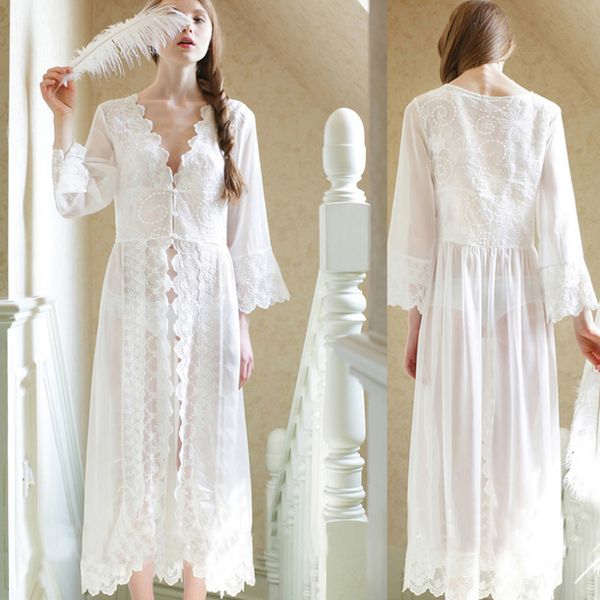 wholesale- 2017 new summer long white nightgown women lace nightgown princess ladies nightwear female sleepwear home clothes 2xl 48, Black;red
wholesale- 2017 new summer long white nightgown women lace nightgown princess ladies nightwear female sleepwear home clothes 2xl 48, Black;red
