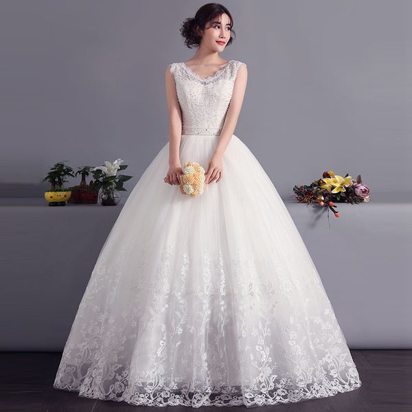 capped v neck lace tulle ball gown wedding dress with pearls 2016 vintage wedding gowns floor length, White
capped v neck lace tulle ball gown wedding dress with pearls 2016 vintage wedding gowns floor length, White