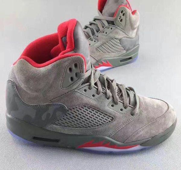 new 5 camo dark stucco fire red 136027-051 mens basketball shoes 5s running shoes for men sport training sneaker, White;red
new 5 camo dark stucco fire red 136027-051 mens basketball shoes 5s running shoes for men sport training sneaker, White;red