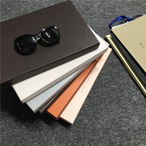 2017 Hot sell Box brown Black color Scarf Box with Brand Logo, Personalized Packaging for Scarf Brands box
2017 Hot sell Box brown Black color Scarf Box with Brand Logo, Personalized Packaging for Scarf Brands box