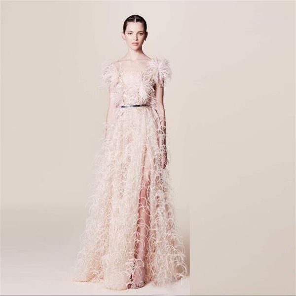 2017 новый marchesa курорт пром платья a-line перо женщины пром платья длиной до пола высокая сплит пром платья, Black
2017 новый marchesa курорт пром платья a-line перо женщины пром платья длиной до пола высокая сплит пром платья, Black