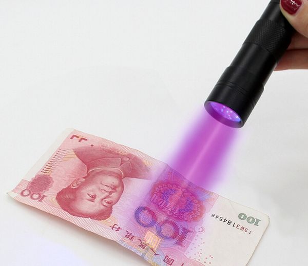 epacket,12 led ultra violet uv lamp light torch flashlight purple light for currency detection(4 color)
epacket,12 led ultra violet uv lamp light torch flashlight purple light for currency detection(4 color)