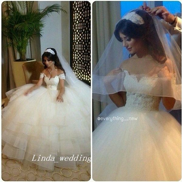 2019 off-shoulder princess wedding dresses vintage puffy ball gown lace tulle long dream formal bridal party gowns, White
2019 off-shoulder princess wedding dresses vintage puffy ball gown lace tulle long dream formal bridal party gowns, White