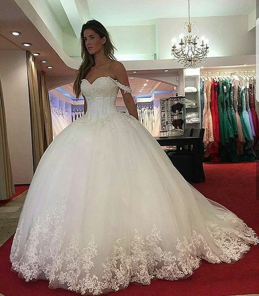 elegant off the shoulder princess ball gown wedding dresses sweetheart appliques beaded lace bridal wedding gowns puffy skirt trouwjurken, White
elegant off the shoulder princess ball gown wedding dresses sweetheart appliques beaded lace bridal wedding gowns puffy skirt trouwjurken, White