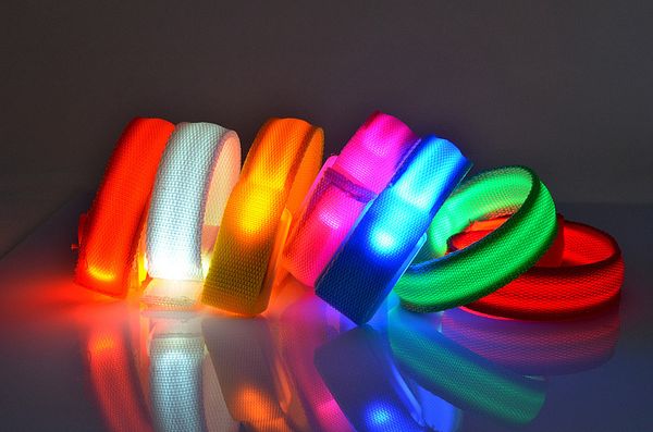 fashion led bracelet popular men's womens' children's led shining bracelet for party for concert party decoration, Golden;silver
fashion led bracelet popular men's womens' children's led shining bracelet for party for concert party decoration, Golden;silver