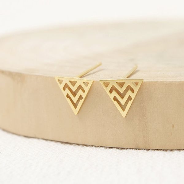 2016 new fashion stud earrings, geometry triangles and wave stud earrings in wholesale women holiday gift, Golden;silver
2016 new fashion stud earrings, geometry triangles and wave stud earrings in wholesale women holiday gift, Golden;silver