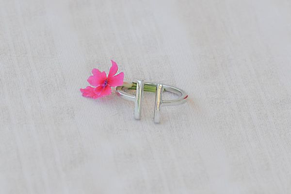 30pcs- r004 tiny double parallel bars ring simple open square bar rings adjustable rectangle stick rings modern minimalist rings for women, Golden;silver
30pcs- r004 tiny double parallel bars ring simple open square bar rings adjustable rectangle stick rings modern minimalist rings for women, Golden;silver