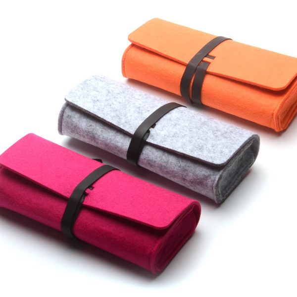 fashion wool felt soft sunglasses cases bag glasses protective roll up boxes wallet multi color for women men
fashion wool felt soft sunglasses cases bag glasses protective roll up boxes wallet multi color for women men