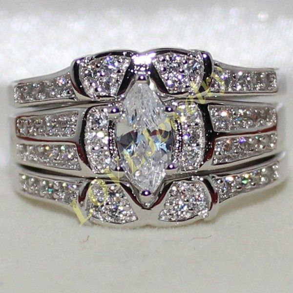 925 Sterling Silver Marquise-cut Simulated Diamond CZ Paved Engagement Wedding 3 Band Ring Set for Women Sz 6-10
925 Sterling Silver Marquise-cut Simulated Diamond CZ Paved Engagement Wedding 3 Band Ring Set for Women Sz 6-10