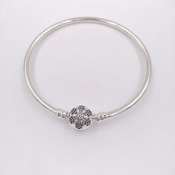 authentic 925 sterling silver unique snowflake moments silver bangle fits european pandora style jewelry charms beads 590740cz, Black
authentic 925 sterling silver unique snowflake moments silver bangle fits european pandora style jewelry charms beads 590740cz, Black