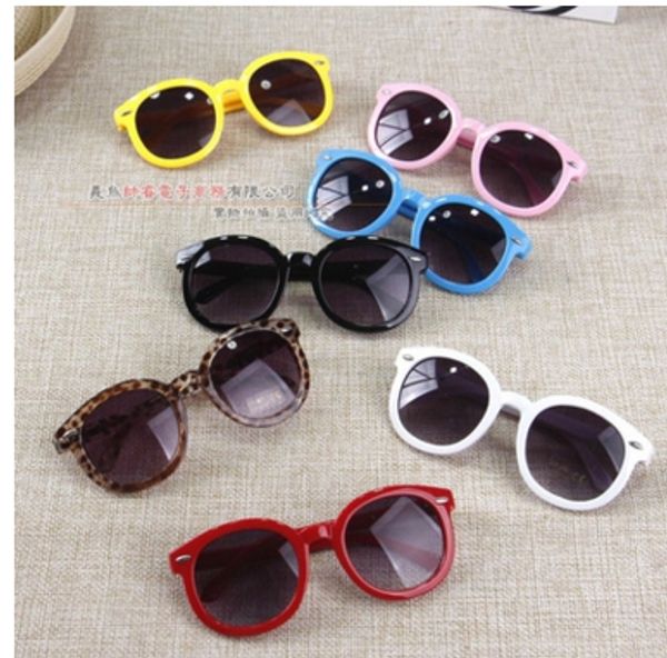 2021 vintage round sun glasses children arrow glass baby boys girls kids sunglasses summer goggles oculos de sol gafas, White;black
2021 vintage round sun glasses children arrow glass baby boys girls kids sunglasses summer goggles oculos de sol gafas, White;black