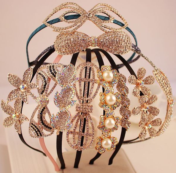 headband, hair band, hair clasp, decorating with shinning diamonds, noble and delicate for women, and high quality, Silver
headband, hair band, hair clasp, decorating with shinning diamonds, noble and delicate for women, and high quality, Silver