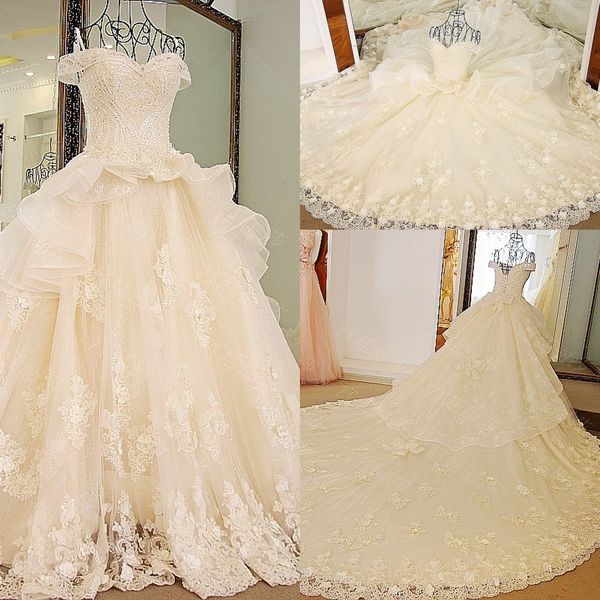 chapel train wedding dresses 2017 luxury beading off shoulder bridal gowns lace up organza ruffles wedding dresses, White
chapel train wedding dresses 2017 luxury beading off shoulder bridal gowns lace up organza ruffles wedding dresses, White