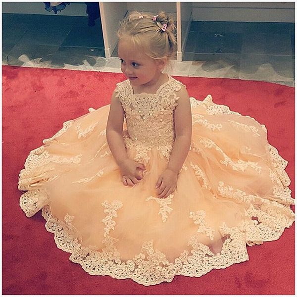 lovely 2017 ball gown tulle flower girls' dresses sheer square neck lace appliques princess kids flower girls dress birthday gowns, White;blue
lovely 2017 ball gown tulle flower girls' dresses sheer square neck lace appliques princess kids flower girls dress birthday gowns, White;blue