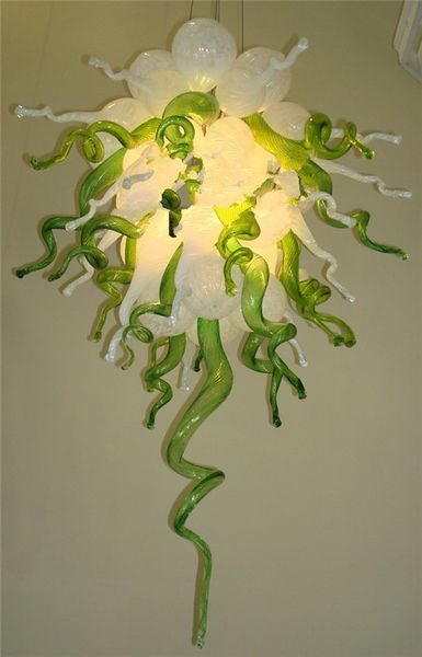 lr971-energy saving led small chandelier for livingroom decoration white and green glass art lighting fixture for home designed
lr971-energy saving led small chandelier for livingroom decoration white and green glass art lighting fixture for home designed