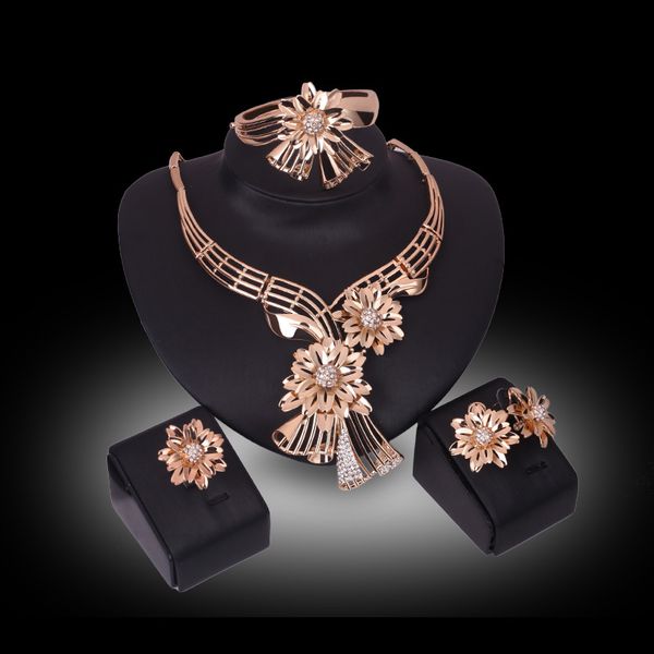 jewelry sets bangles rings earrings necklaces luxury rhinestone 18k gold plated alloy flowers wedding jewelry 4-piece set wholesale js148, Slivery;golden
jewelry sets bangles rings earrings necklaces luxury rhinestone 18k gold plated alloy flowers wedding jewelry 4-piece set wholesale js148, Slivery;golden